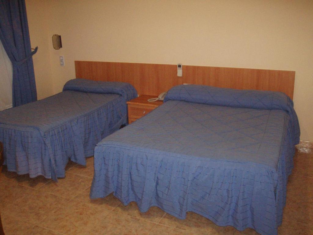 Hotel Los Hermanos Ocaña Quarto foto